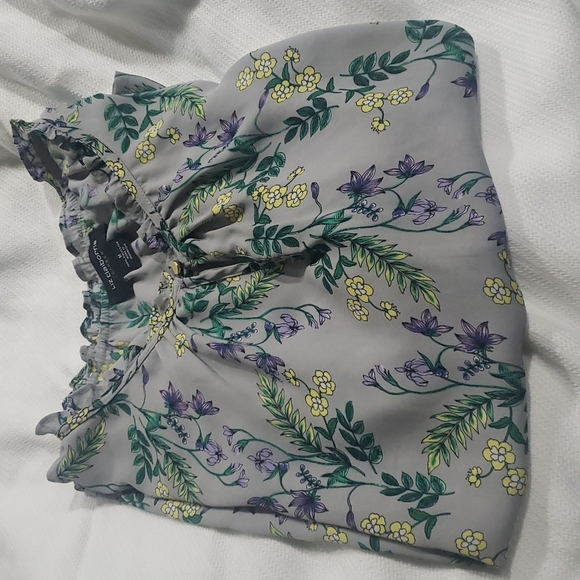 Top - Picture 8 of 9